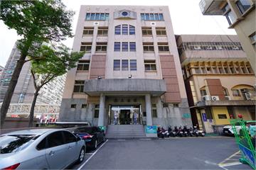 拖吊蟑螂栽了　漫天開價代價出爐「求刑10年」