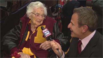 99歲修女一生守護籃球隊 獲贈NCAA四強戒
