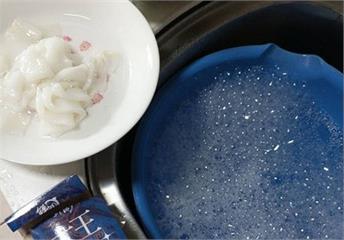 買魷魚切片竟「洗出一盆泡泡水」　專家曝真相：這樣判斷才重要