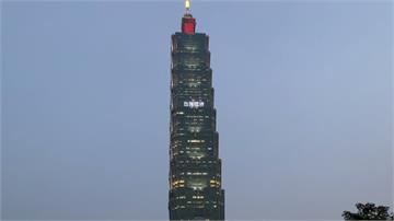 夜線／願原力與台灣同在！國際星戰日101大樓點燈為國軍打氣