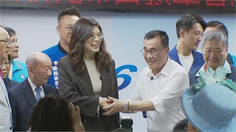 快新聞/票房毒藥?李四川遇鄭麗文「應酬式握手2秒」快閃 原因全曝光了