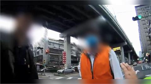 快新聞／不滿被叭！單車男攔客運爆衝突　竟持車鎖打傷前議員金介壽