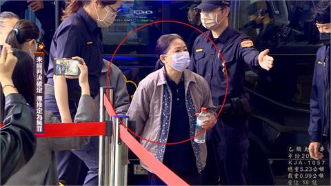 徐春鶯首開庭一度拒出庭　「這行為」惹怒法官
