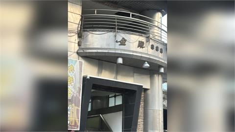 快新聞／嚇壞！台中「金殿888」驚見獨居男陳屍床上　警報請司法相驗