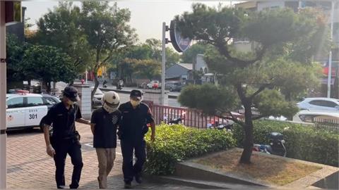 快新聞／鄰居糾紛釀禍！台中霧峰砍人釀2傷　凶嫌移送警局畫面曝