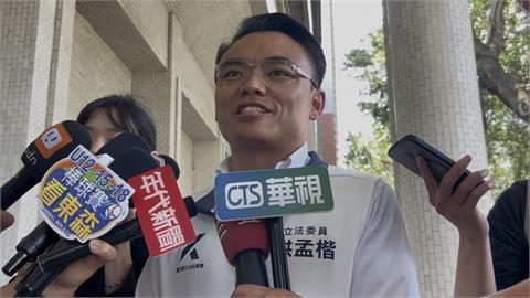 洪孟楷被問「市府動員義消」嘆：一定要回？急強調「別管他們身分」