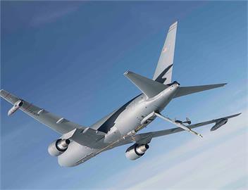 美向日交付首架KC-46A加油機　波音：重要里程碑