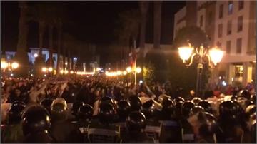 爭取工作權！摩洛哥1.5萬教師聚國會外抗議