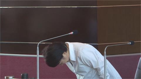 盧秀燕二度鞠躬道歉喊「主動送驗」 綠拋飛報告書要求轟欺騙