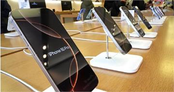 女子全新iPhone被搶!一週後手機到杜拜、大陸 她喊:回憶永遠拿不回來