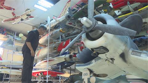 小提琴家就愛「造飛機」　有座微型飛機博物館