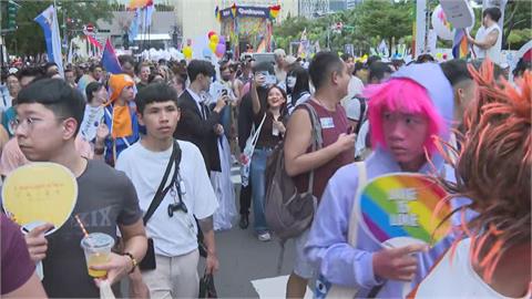 快新聞／政院最新民調：78%民眾挺同志伴侶收養小孩　性平意識再提升