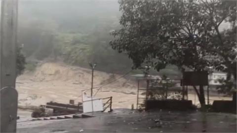 暴雨狂炸洪水襲擊印度東北部　14死102人失蹤！至少沖毀11座橋樑
