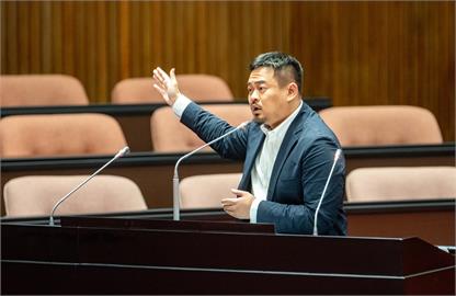 快新聞／洪申翰接任勞動部長　行政院深夜證實了