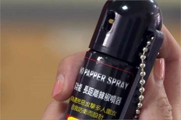 醉漢咬警察  這個東西讓他一秒變乖
