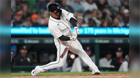 MLB(影)/「怪力男」發威!李灝宇首打席敲三壘安打!老虎官方PO「台灣尚勇」