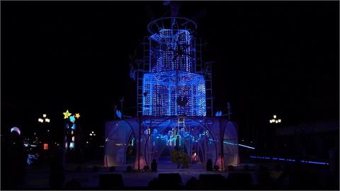 花蓮燈會主燈遭酸像「蛋糕寶塔」　裝置作品更吃驚！網：根本鹹魚乾