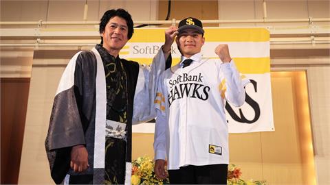 日職(影)／台灣王牌首度在日本亮相！徐若熙披上日職軟銀鷹戰袍談「最愛釣蝦」