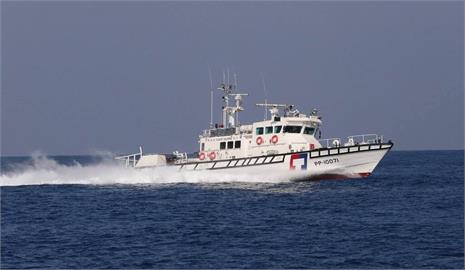 快新聞／傳中國快艇、子母船連2天越界澎湖近海捕魚　海巡隊調查中