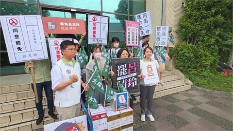 快新聞／呂玉玲快看！桃五藍委罷團宣布連署補件超標　遞交份數達217%