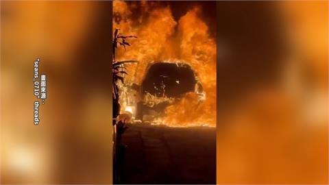 新店凌晨火燒車波及2民宅8人送醫　警尋獲瓦斯罐疑車主縱火