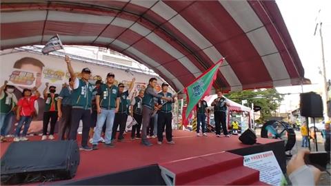 韓國瑜站台挺張嘉郡接棒　前縣長蘇治芬大讚劉建國