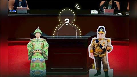 快新聞／百年大黨這水準？藍營做「這圖卡」嗆總統　挨轟低俗幼稚、網路屁孩