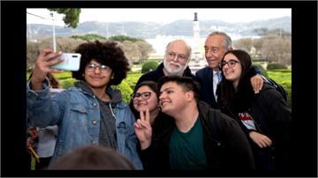 曾接見確診學校學生...葡萄牙總統得居家隔離2週