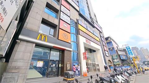 疑中毒！8人吃異國料理餐廳　上吐下瀉「昏倒送急診」