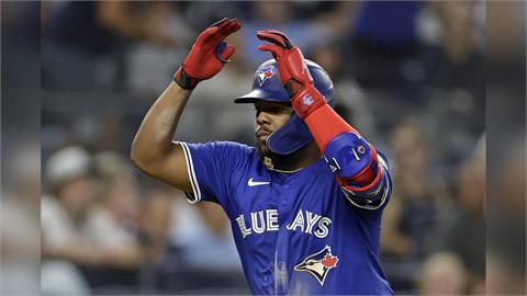 MLB(影)／美東1、2名正面交鋒！ 「小V葛」炸裂率藍鳥啄退洋基鞏固龍頭地位