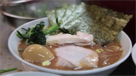 小心NG行為…拉麵＋白飯千萬別「這樣吃」　日籍作家提醒：恐遭老闆開罵！