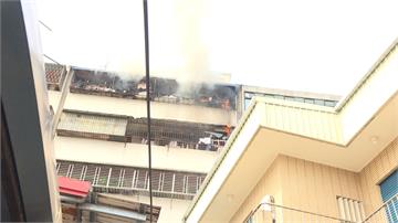 羅東7樓華廈起火  一名消防員受傷