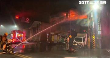 高雄茶葉工廠凌晨惡火　老闆夫妻「2樓跳下逃生」