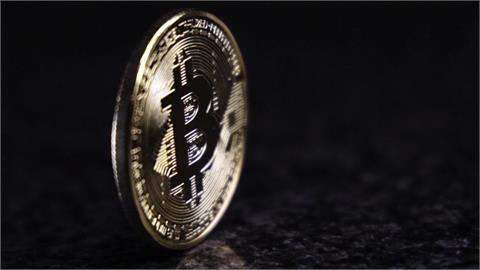 川普重返白宮　虛擬貨幣比特幣大漲創新高紀錄