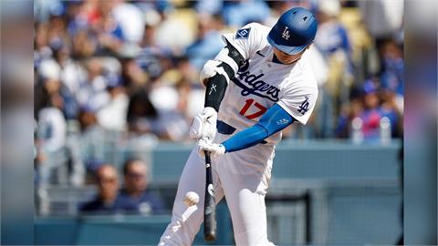 MLB(影) ／大谷翔平走出低潮再次開轟！棒打左投一舉終結打擊乾旱期