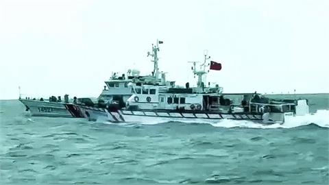 快新聞／中共又動手了！驚傳4海警船「闖金門限制水域」　海巡強勢驅離畫面曝