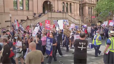 「我們值得更好的待遇」澳洲雪梨掀護士罷工示威