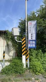 傅崐萁反罷旗幟「遮測速照相」　住宅掛挺罷海報卻遭警方查水表
