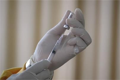 國光疫苗　印尼臨床收案240人結果明年出爐