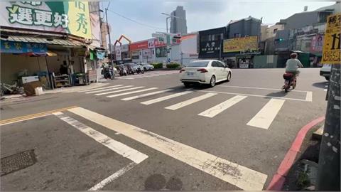 救護車鳴笛遭擋　目擊民眾看不過PO網引討論