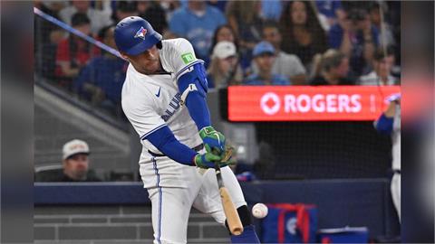 MLB(影)／美聯東傳陰謀論?　藍鳥「春天哥」不滿裁判離譜誤判認為變相幫洋基