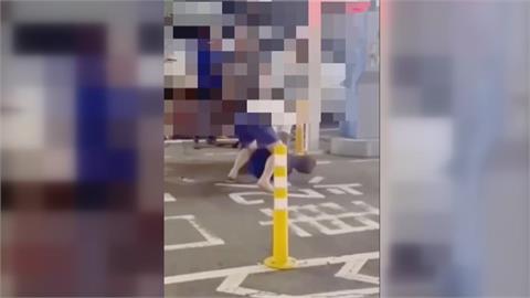 帥！　男疑不滿前雇主持刀上門　路人過肩摔壓制