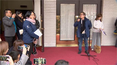留言「丟掉那隻要飯的碗」被圍剿　陳玉珍：只是引述