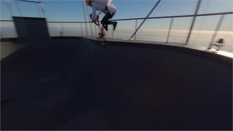超越極限！極限單車騎上天　熱氣球吊掛2千公尺高空超驚險