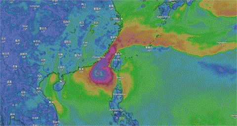 鳳凰鬼轉撲台⋯「颱風假」更近了? 14縣市「暴風圈侵襲機率」破5成