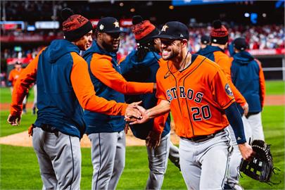 大聯盟世界大賽第五戰　太空人3：2搶先聽牌