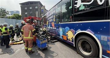 板橋公車右轉撞死67歲婦人　死者身分為「周勝考前妻」