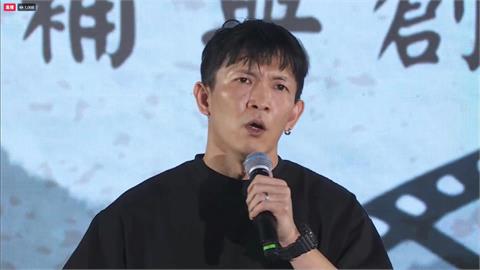 顏正國告別式莊嚴舉行　合作演員黃尚禾喊話殺青了