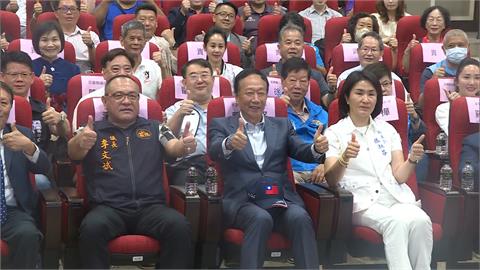 週三確定徵召侯？　侯將出席　郭造勢突取消