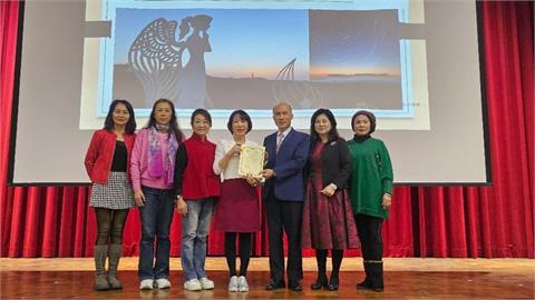 「夢想它、實現它」　蘭馨女青年事業講座衛理女中開講